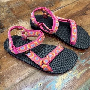 NWOT Teva Youth Girls Sandals
